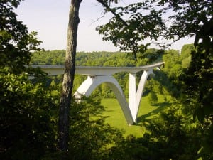 Double Arch Bridge, Natchez Trace Parkway, TN. Photo: Brian Crow