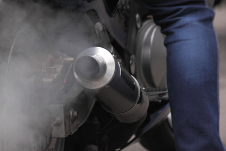 Are motorcycle exhaust fumes dangerous 
