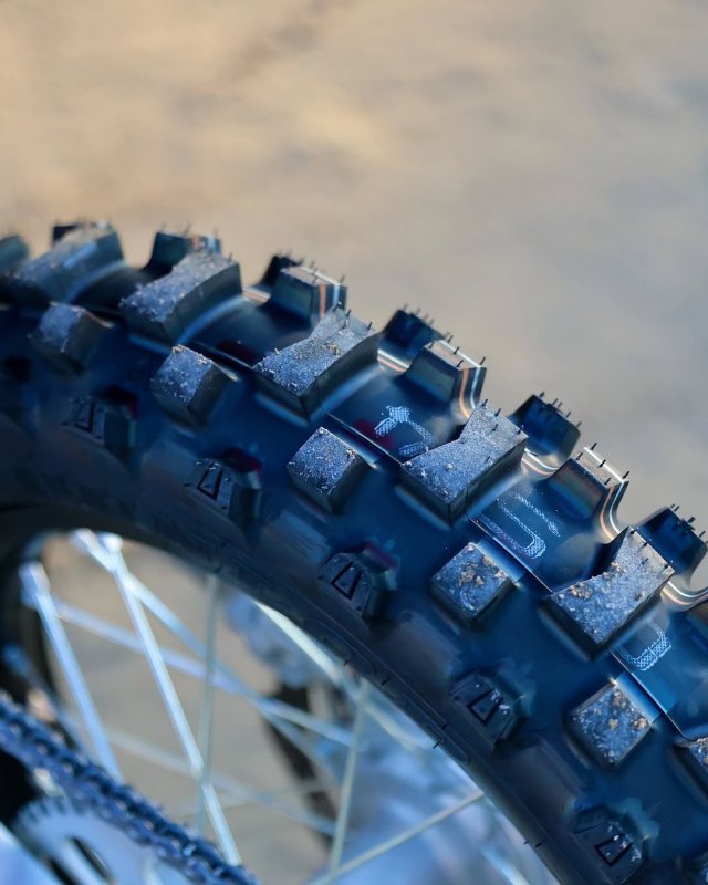 Sportmax Roadsport 2 | Dunlop Motorcycle