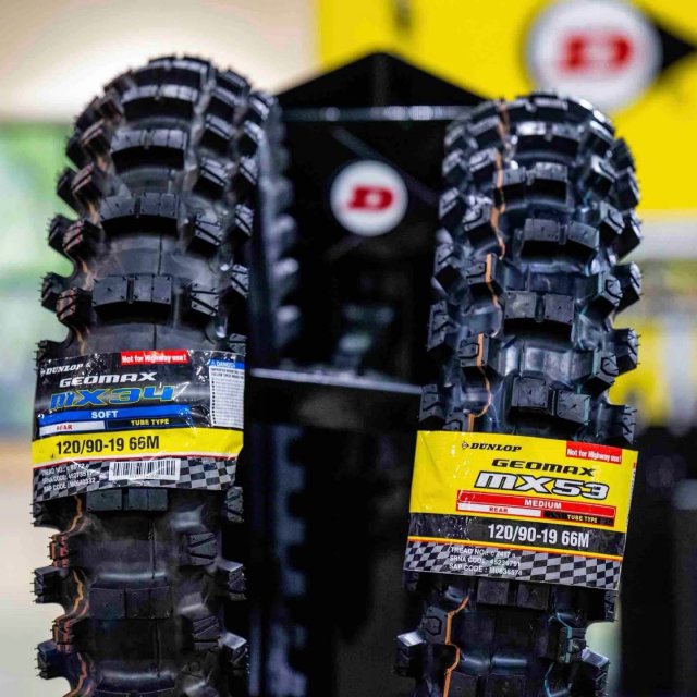 Buy New Motorcycle Tires From Cycle World & Salvage Inc