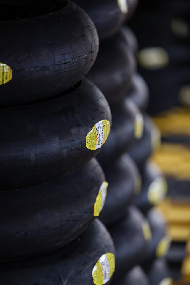 Dunlop Sportmax GPR 300 Tires Are For Sale At Your Dealer | Dunlop